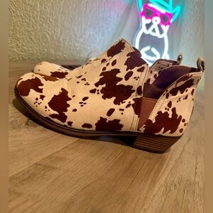 Pierre Dumas Cow Print Ankle Booties